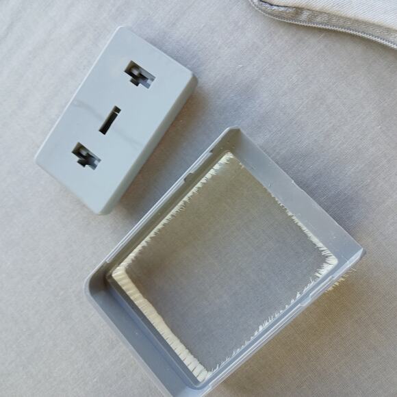 Remington Garment Steaming Brush handheld VTG wrinkle lint remover travel size - Picture 11 of 17